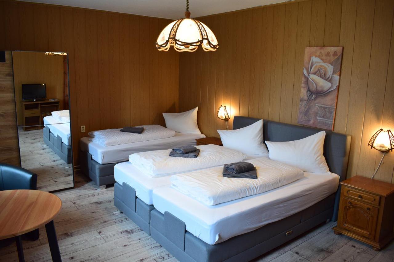 Landhotel "Lichte Aue" Lichtenau Stutzengrun Extérieur photo